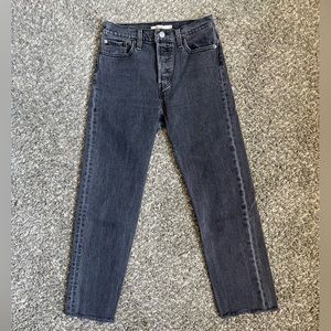 Levi’s wedgie straight leg jeans